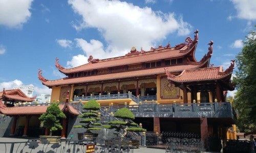 为何蛇都有药用价值网 - 为什么蛇的毒性那么大,蛇有毒为什么还可以煮着吃